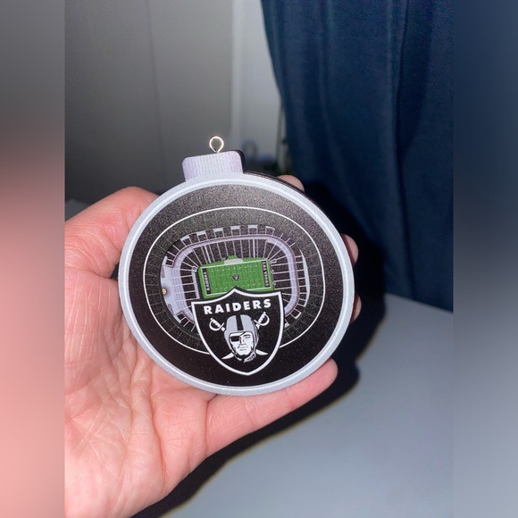 FOCO NFL Oakland Raiders Mini Gnome Ornament & Raiders 3D Stadium Ornament - Picture 7 of 14